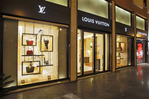 recensioni di louis vuitton palermo|louis vuitton palermo store.